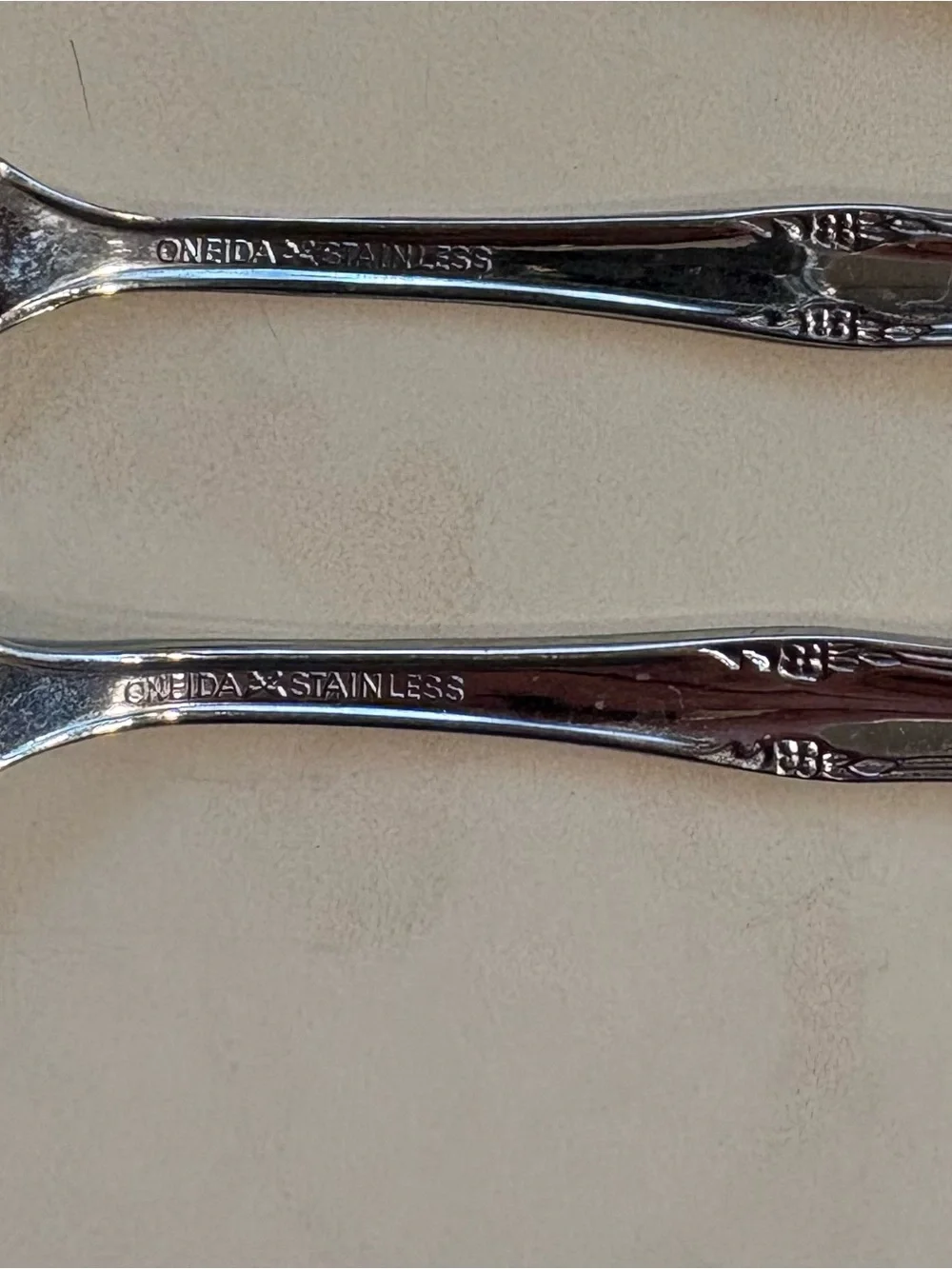 Oneida Chateau Stainless Steel master butter knife & sugar spoon
